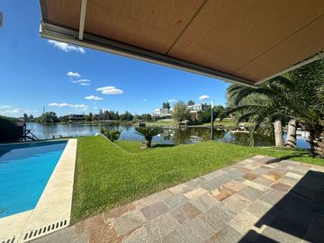 Venta Casa a La Laguna en San Benito Villanueva Tigre