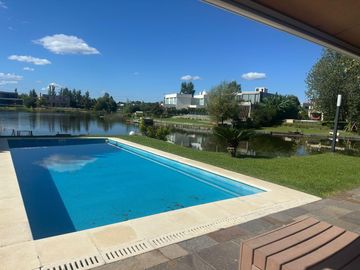 Venta Casa a La Laguna en San Benito Villanueva Tigre