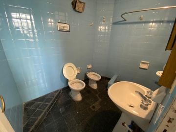 PH en venta - 3 Dormitorios 1 Baño - Barracas