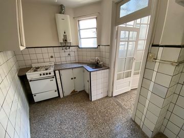 PH en venta - 3 Dormitorios 1 Baño - Barracas