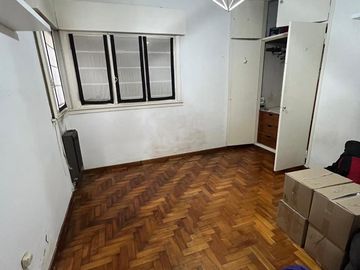Casa 4 ambientes en venta en Castelar