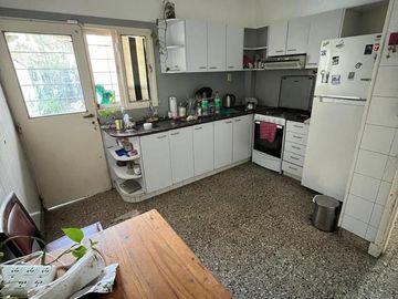 Casa 4 ambientes en venta en Castelar