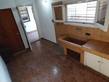 Casa 3 ambientes en zona centrica de Ezeiza
