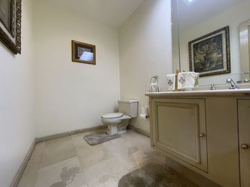 VENTA  DE CASA EN CONDOMINIO EN BOSQUES DE LAS LOSMAS