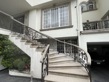 VENTA  DE CASA EN CONDOMINIO EN BOSQUES DE LAS LOSMAS