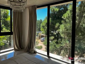 Casa En Alquiler Senderos Iv , 5 Dormitorios. Piscina Climatizada.