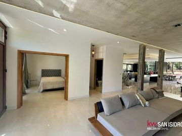 Casa En Alquiler Senderos Iv , 5 Dormitorios. Piscina Climatizada.