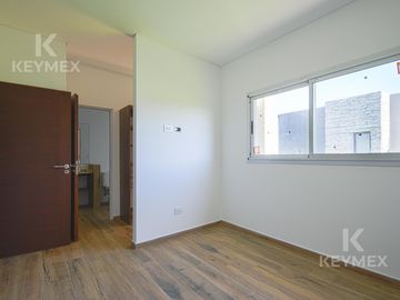 CANNING-LA MAGDALENA-Venta-casa-una planta-4 amb-a estrenar-