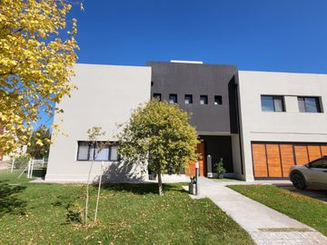Casa - Capital