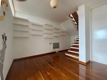 VENTA DE DEPARTAMENTO, EN COLONIA JARDINES DEL PEDREGAL, COYOACÁN