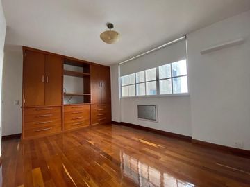 VENTA DE DEPARTAMENTO, EN COLONIA JARDINES DEL PEDREGAL, COYOACÁN