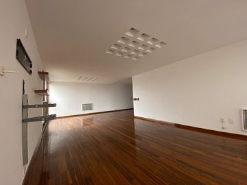 VENTA DE DEPARTAMENTO, EN COLONIA JARDINES DEL PEDREGAL, COYOACÁN