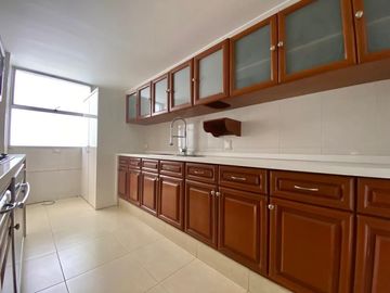 VENTA DE DEPARTAMENTO, EN COLONIA JARDINES DEL PEDREGAL, COYOACÁN