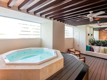 Departamento frente al mar en venta en Nuevo Vallarta