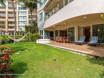 Departamento frente al mar en venta en Nuevo Vallarta