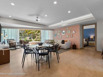 Departamento frente al mar en venta en Nuevo Vallarta