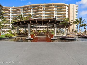 Departamento frente al mar en venta en Nuevo Vallarta