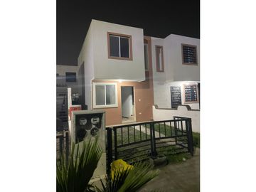 Casa en Venta en Fuentes de Castilla Salinas Victoria