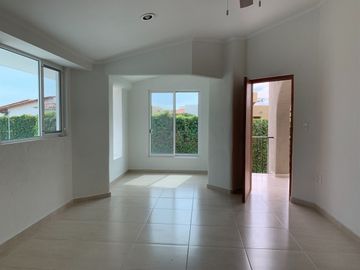 CASA EN CUERNAVACA EN SUMIYA
