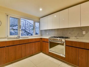 Casa en venta en Lomas de Santa Fe