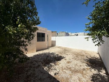 Casa en venta PASEOS DE OPICHEN | ENTREGA INMEDIATA |