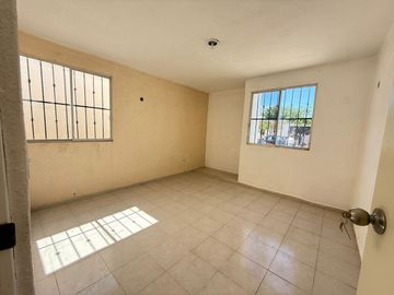Casa en venta PASEOS DE OPICHEN | ENTREGA INMEDIATA |