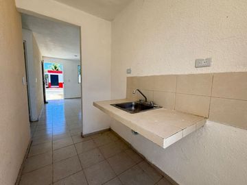 Casa en venta PASEOS DE OPICHEN | ENTREGA INMEDIATA |