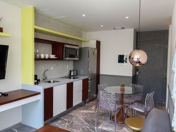 🌟 SINGULAR JOY – One Bedroom Unit 411