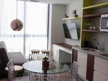 🌟 SINGULAR JOY – One Bedroom Unit 411
