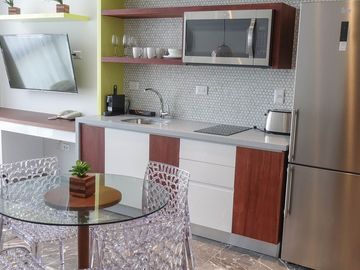 🌟 SINGULAR JOY – One Bedroom Unit 411