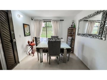 Venta de casa en Dosquebradas con piscina y zonas sociales