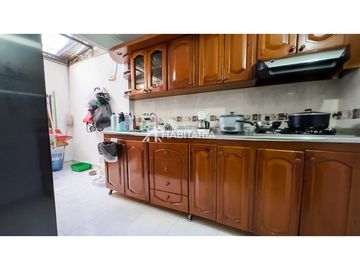 Venta de casa en Dosquebradas con piscina y zonas sociales