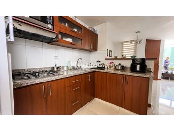Venta de casa en Dosquebradas  con piscina y gimnasio