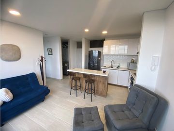 Apartamento amoblado en venta sector Laureles