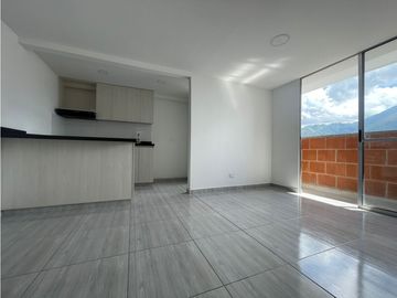 Venta de apartamento en colinas de los Búcaros Bello