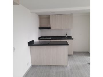 Venta de apartamento en colinas de los Búcaros Bello