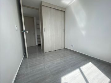 Venta de apartamento en colinas de los Búcaros Bello