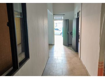 VENTA CASA TRES NIVELES BARRIO BRETAÑA CN W:9198641