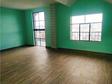 Oportunidad Quitumbe, Casa en Venta, 478m2, 3 departamentos