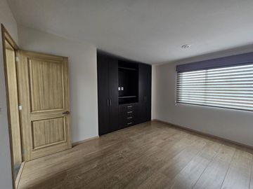 VENTA DE CASA EN RESIDENCIAL VALLE DE LAS FUENTES CALIMAYA