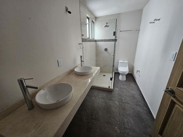 VENTA DE CASA EN RESIDENCIAL VALLE DE LAS FUENTES CALIMAYA