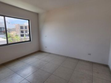 Casa en Venta Loma Alta Tres Marías Fraccionamiento privado