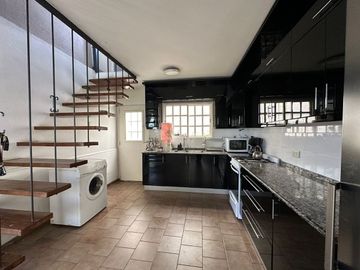 VENTA PH 3 AMB JOSE C PAZ CENTRO. PERMUTA