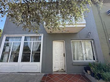 VENTA PH 3 AMB JOSE C PAZ CENTRO. PERMUTA