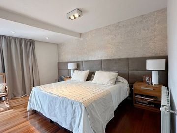 CASA MODERNA 4 DORMITORIOS- SAN MARINO FUNES HILLS