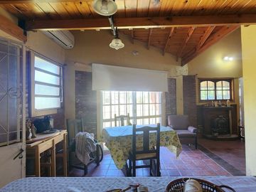VENTA CASA 3 AMB Bº PRIVADO LOS OMBÚES FCIO VARELA