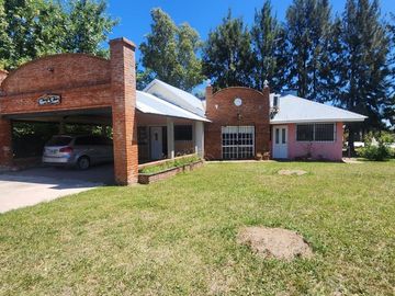 VENTA CASA 3 AMB Bº PRIVADO LOS OMBÚES FCIO VARELA