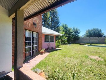 VENTA CASA 3 AMB Bº PRIVADO LOS OMBÚES FCIO VARELA