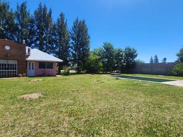 VENTA CASA 3 AMB Bº PRIVADO LOS OMBÚES FCIO VARELA
