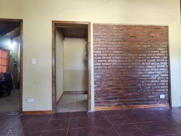 VENTA CASA 3 AMB Bº PRIVADO LOS OMBÚES FCIO VARELA